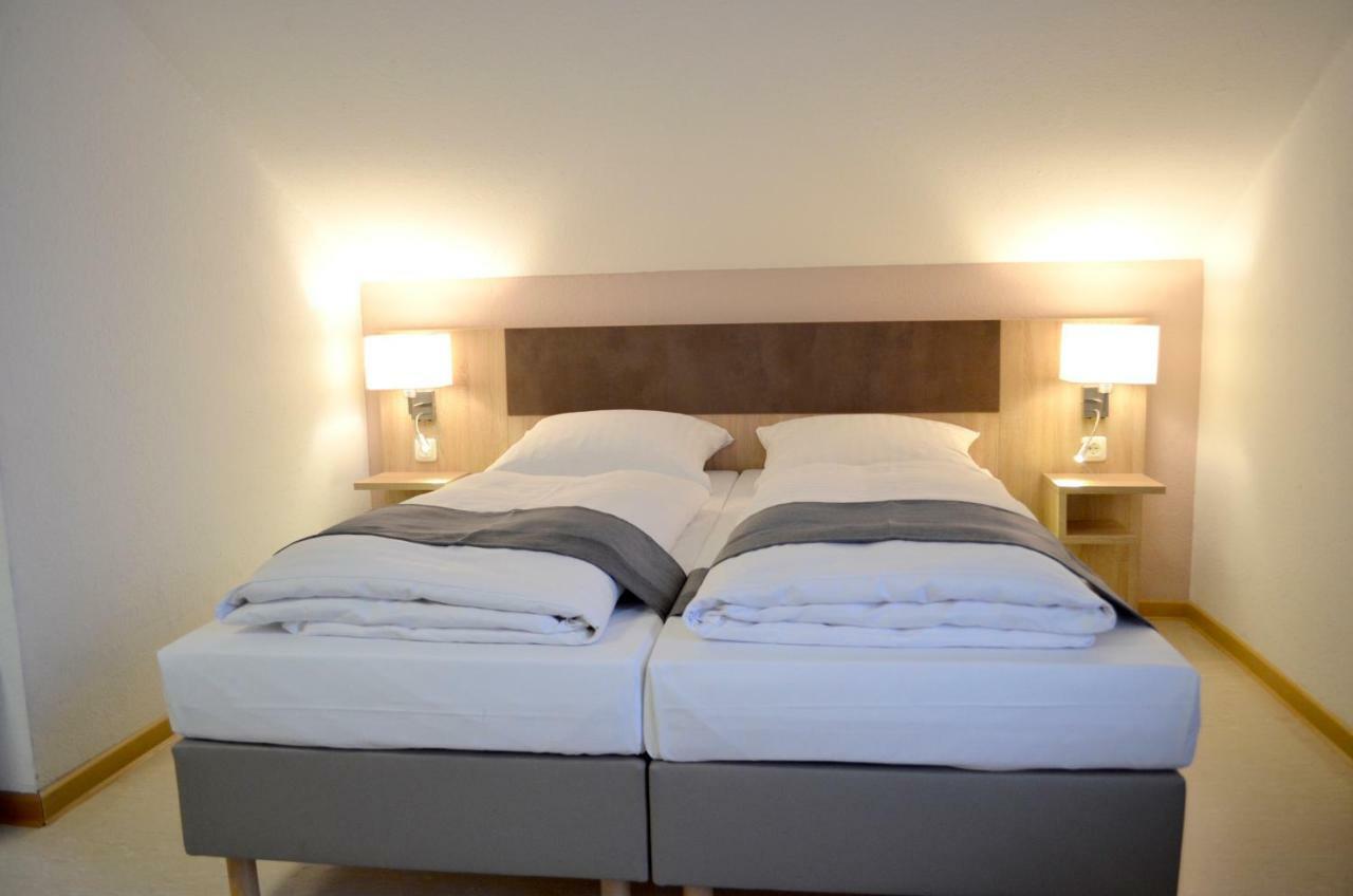 Hana Aparthotel Barsbuttel Exteriör bild